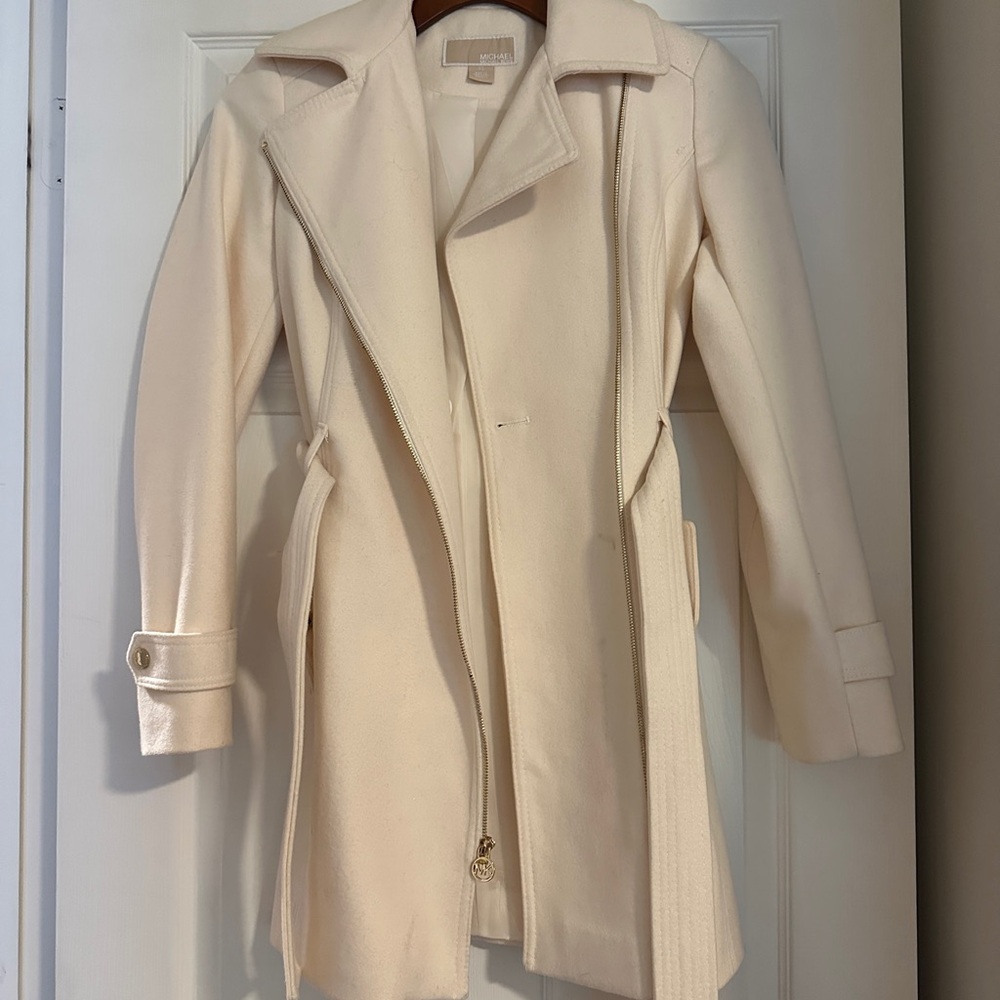 Michael Kors Elegant Cream Women's Coat